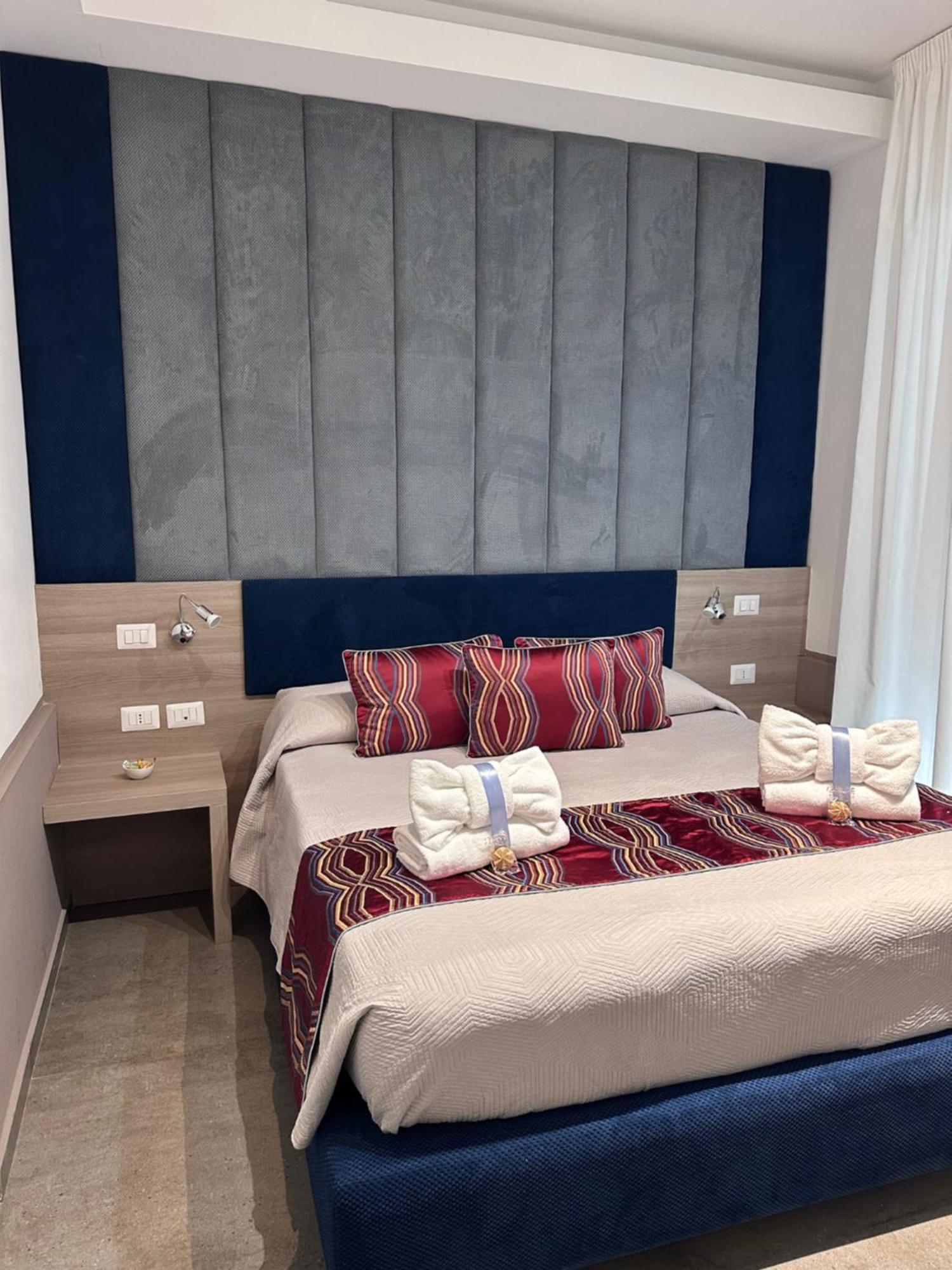 Regina Margherita Suite Napoli Eksteriør bilde