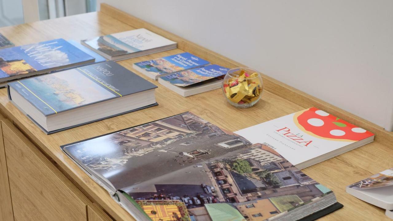 Regina Margherita Suite Napoli Eksteriør bilde